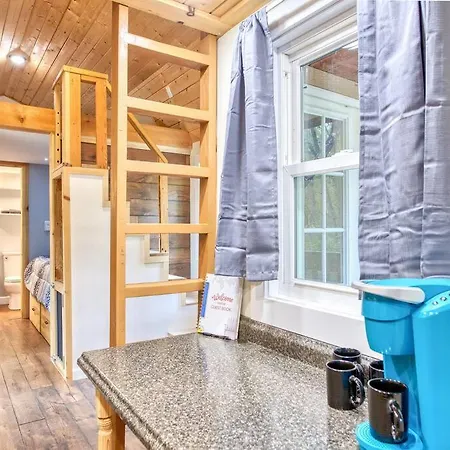 Casey Paradise Tiny Home Mountain Retreat Cullowhee Exterior photo