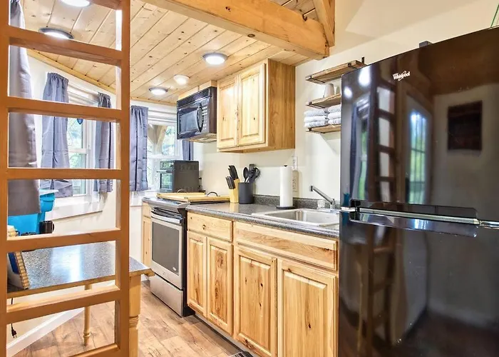 Casey Paradise Tiny Home Mountain Retreat