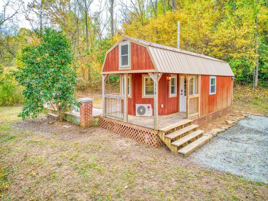 Casey Paradise Tiny Mountain Retreat